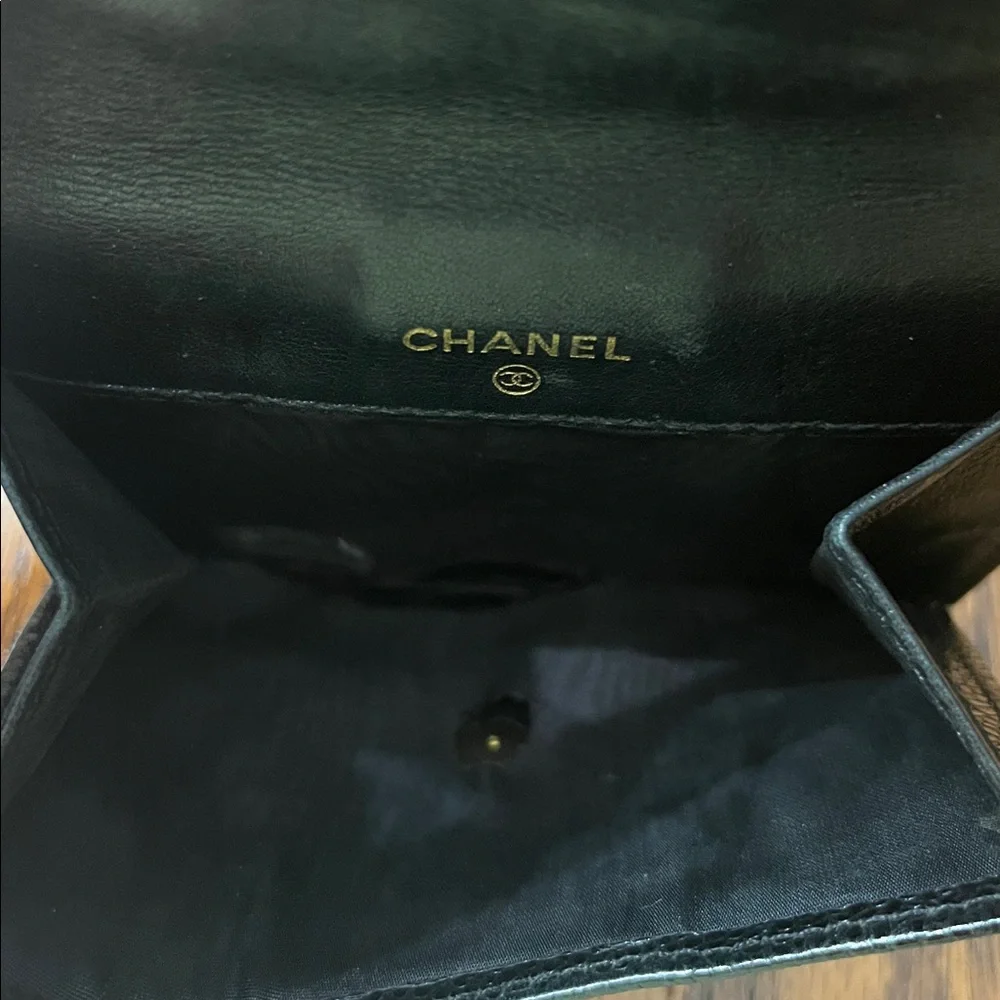 Chanel Timeless Flap Vintage Wallet in Black Caviar Leather